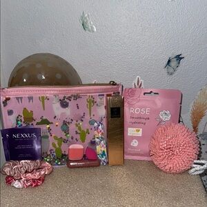 Pink Cactus & Llama Cosmetic Bag Beauty Bundle